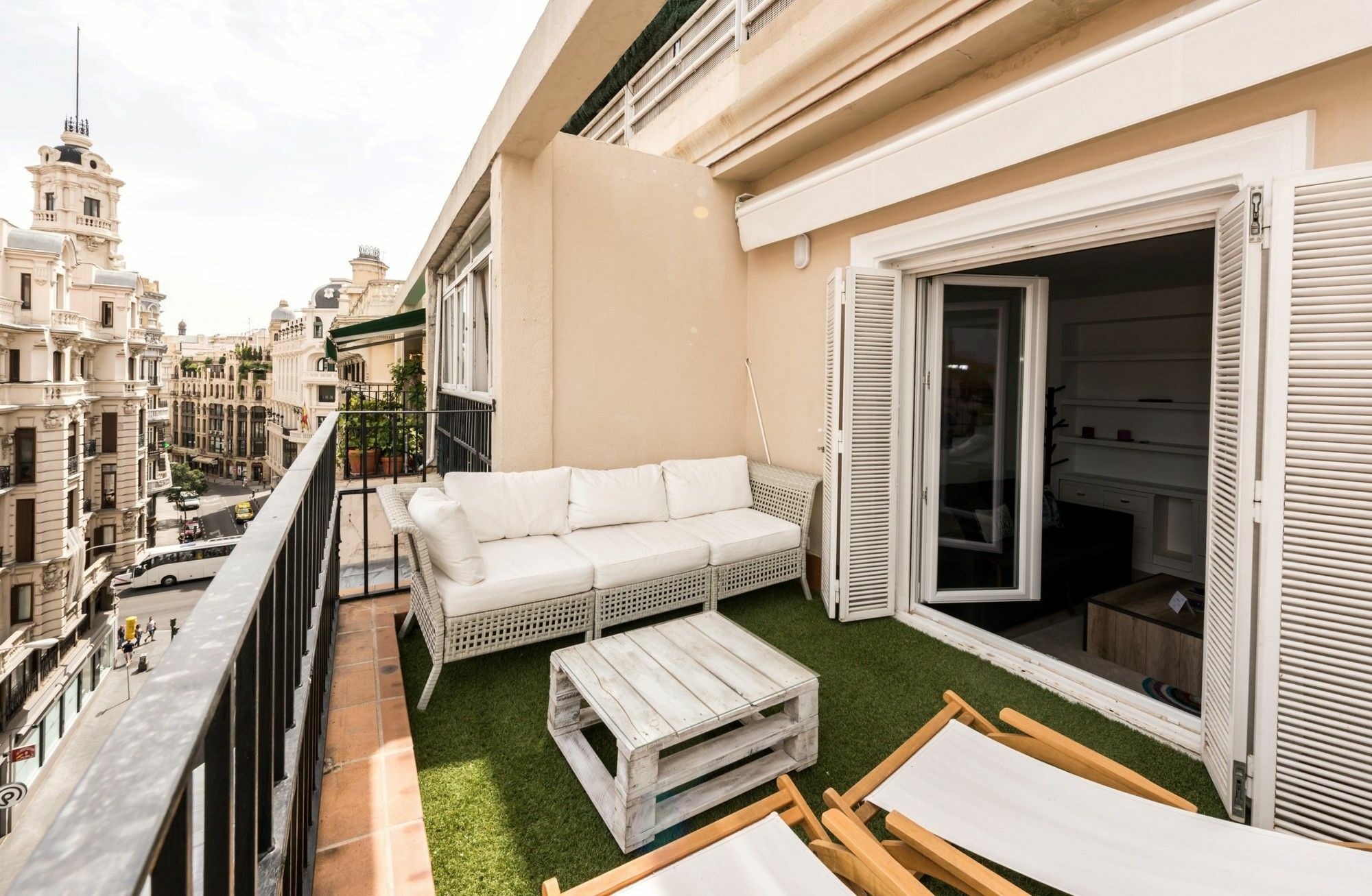 Gran Via Terrace City Center Madrid Extérieur photo